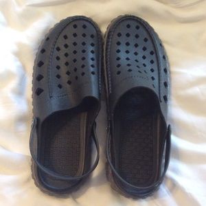 Beister Men's vented clog Euro size 42